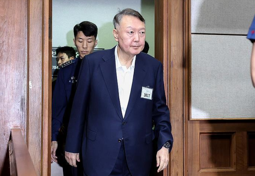 涉嫌伪证罪 韩国前总统尹锡悦再被起诉 